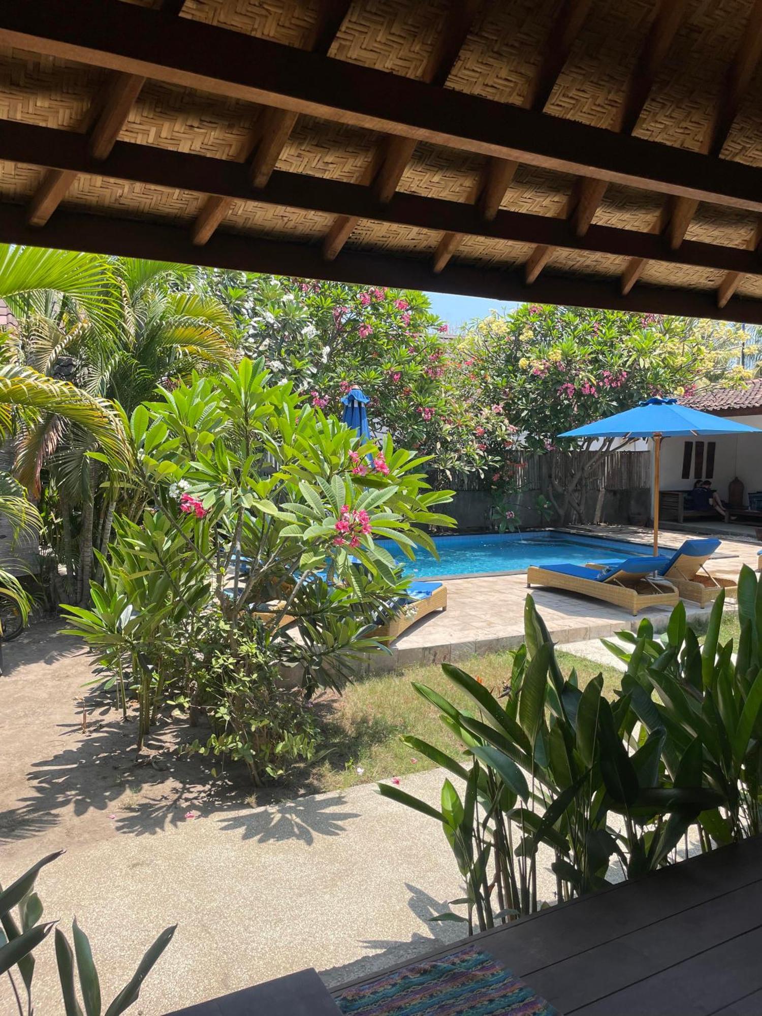 Indigo Bungalows Gili Trawangan Esterno foto