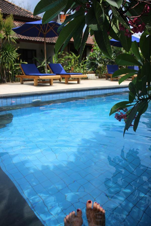 Indigo Bungalows Gili Trawangan Esterno foto